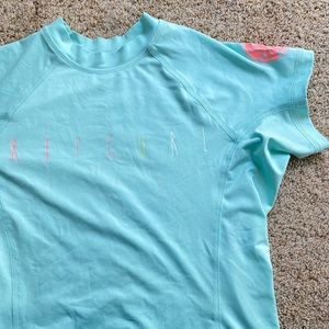 RIPCURL Rash Guard